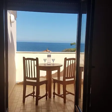 Precioso Apartamento Con Vistas Al Mar Y La Montana ペルロラ